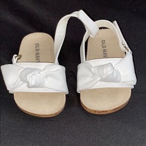 Baby Girl Bow-Tie Sandals